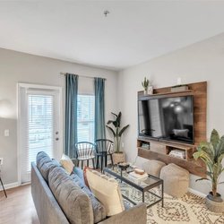 living room view of Westshore Palms located in Panama City, FL